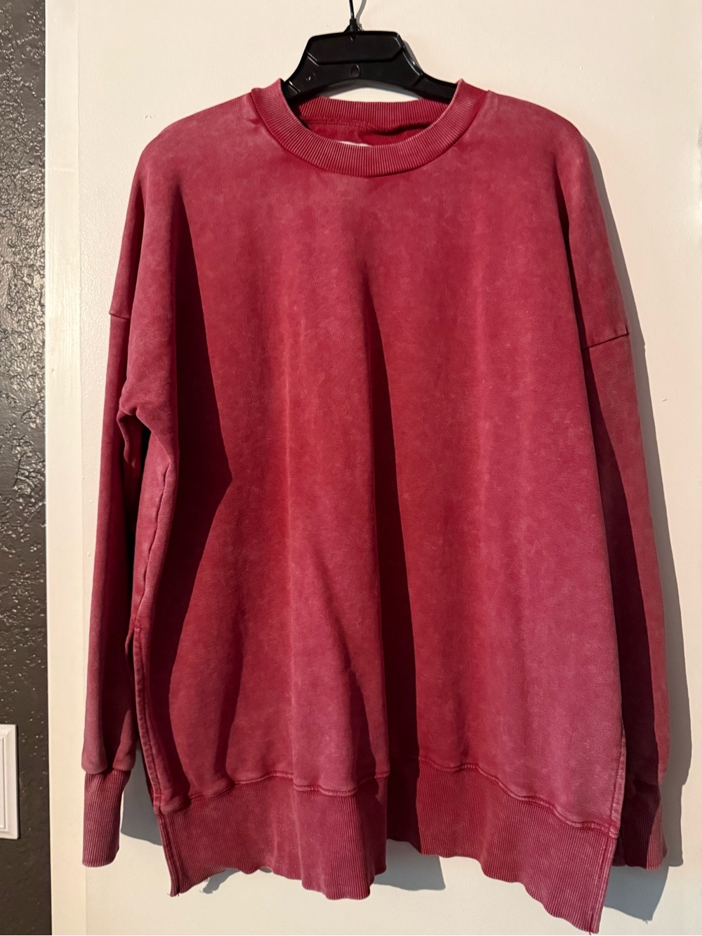 Women’s Washed Crewneck Tunic Sweatshirt - Dusty Burgundy